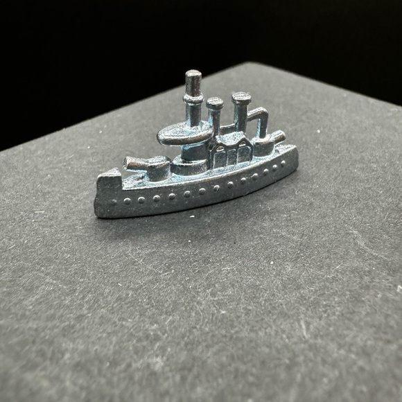 Miniature Monopoly Battleship Game Replacement Silver Ship Figurine - Picture 5 of 10